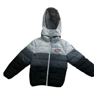 Levi’s coat size 8-10yrs, small